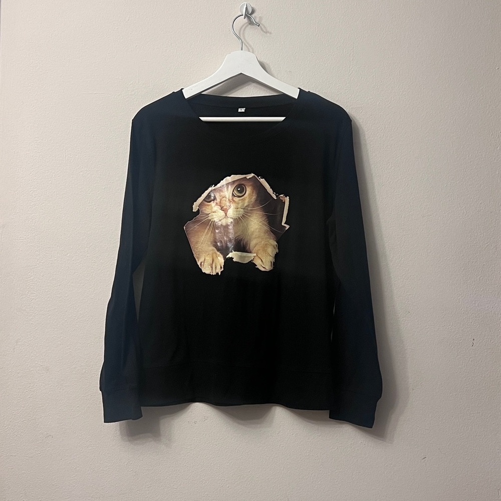 Source Unknown Black Sweatshirt with cat Graphic 331 item 14